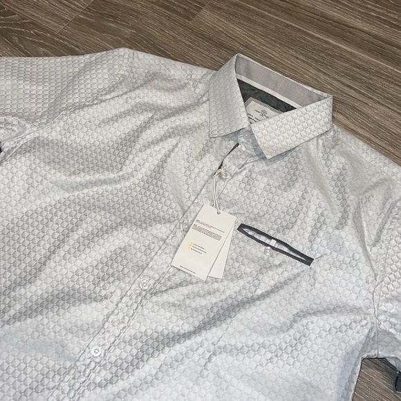 Craft and Flow SS button down shirt. Size XL. NWT - Picture 3 of 5